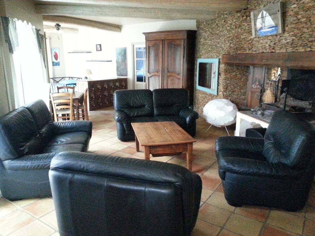 Bed and Breakfast La Bousquatiere Пьолан Номер фото